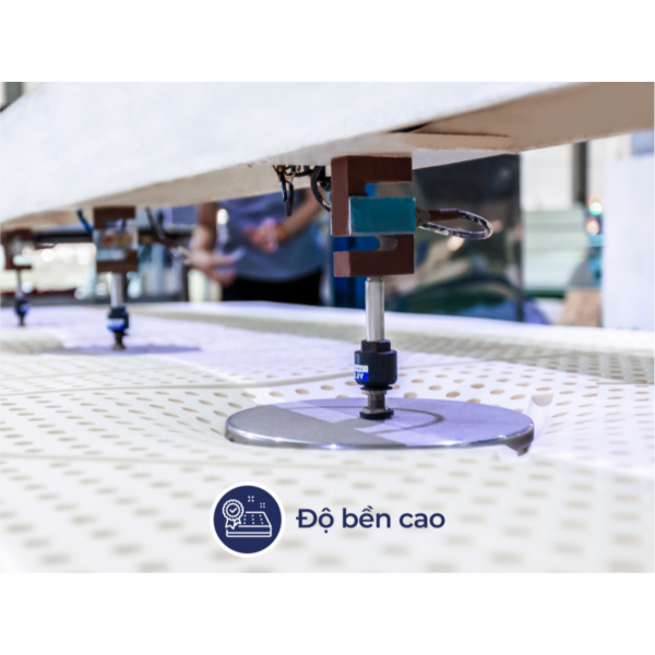 nem tre em pompoms lien - nem dong thap01